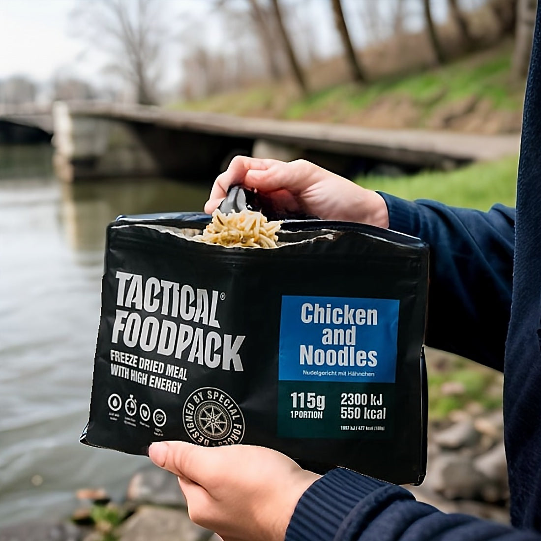 Tactical Foodpack Chicken and Noodles - Taktische Notfallnahrung für Spezialkräfte in Krisensituationen